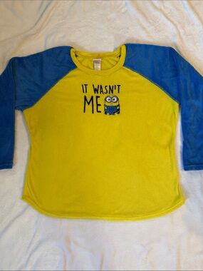 Women’s Yellow & Blue Raglan Minion Pajama Top - 'It Wasn't Me'
